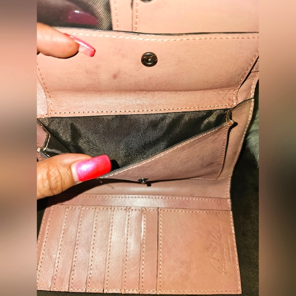 Patricia Nash Terresa Wallet Studded Link wallet... NWOT - Picture 4 of 11